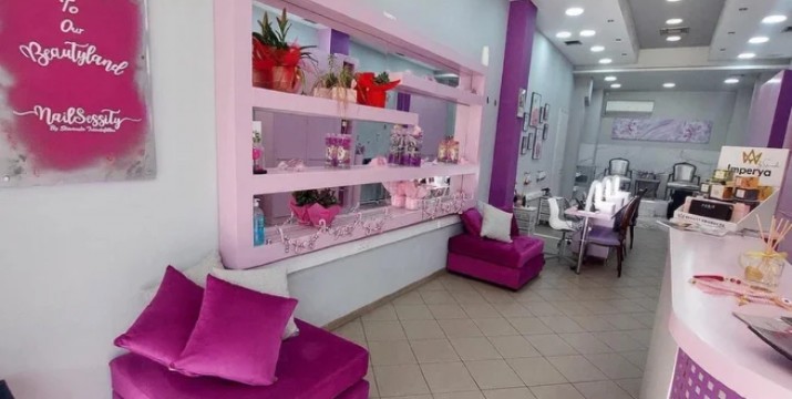 Από 8,90€ για Μανικιούρ ή Πεντικιούρ με Απλή ή Ημιμόνιμη Βαφή & δυνατότητα Ενισχυμένης Βάσης, Φυσικής Ενίσχυσης ή Συντήρησης με Gel ή Acrygel, στο σύγχρονο Κέντρο Ομορφιάς & Ευεξίας «Baroque Studio Nails & Spa»,στον Κορυδαλλό!